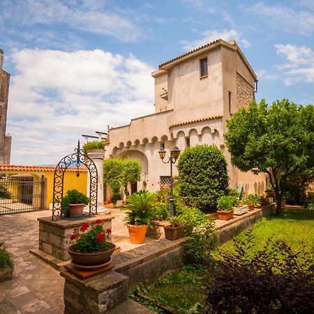Bed and Breakfast Torre Caetana Минтурно Экстерьер фото