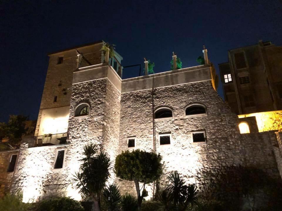 Bed and Breakfast Torre Caetana Минтурно Экстерьер фото