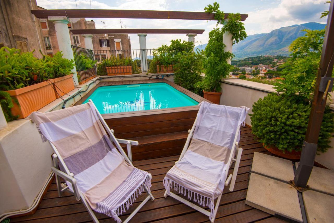 Bed and Breakfast Torre Caetana Минтурно Экстерьер фото